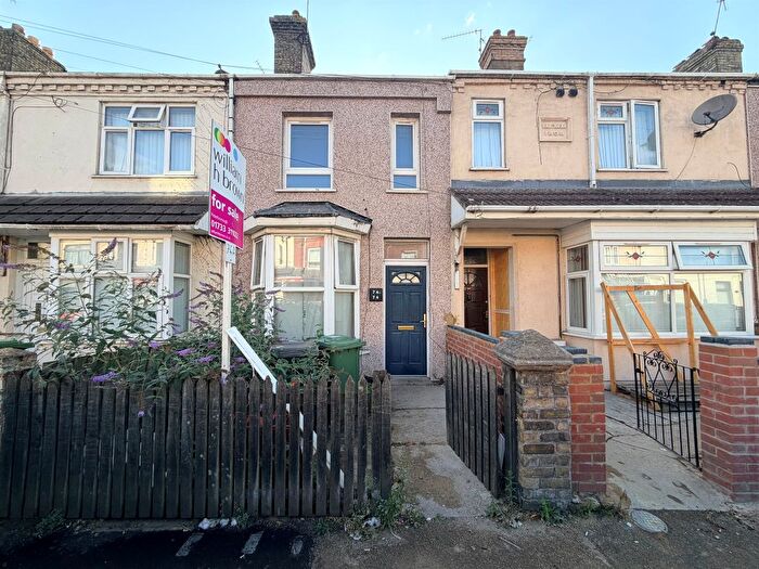 1 Bedroom Flat For Sale In Gladstone Street, Peterborough, PE1