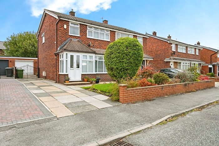 3 Bedroom Semi-detached House For Sale In Halewood Avenue, Golborne, Warrington, Greater Manchester, WA3