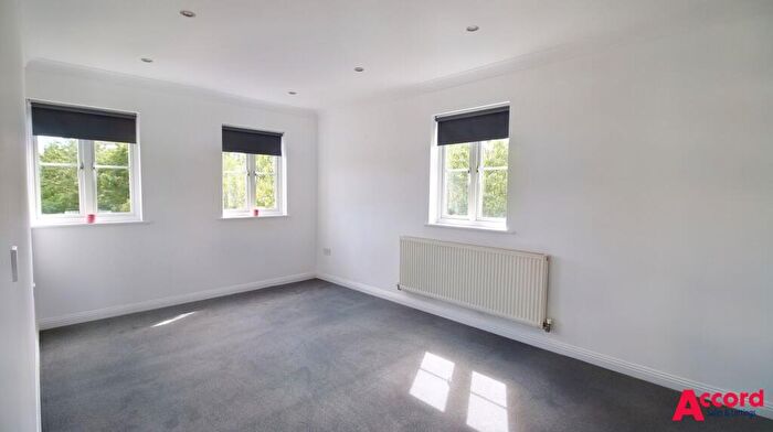 2 Bedroom Flat To Rent In Talis Court, Kidman Close, Gidea Park, Romford, RM2