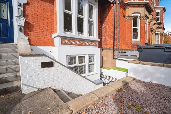 2 Bedroom Flat For Sale In Rutland Road, Skegness, PE25