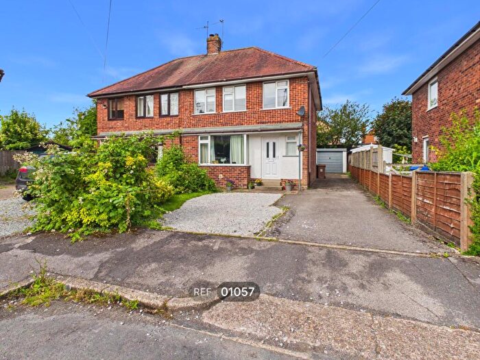 3 Bedroom Semi-Detached House To Rent In Stewart Garth, Cottingham, HU16