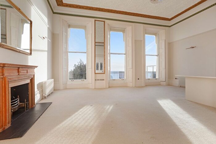 2 Bedroom Flat To Rent In Eastern Terrace, Brighton, BN2