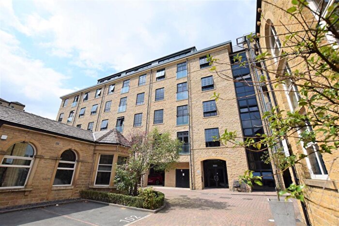 2 Bedroom Apartment To Rent In The Melting Point, Firth Street, Huddersfield, HD1