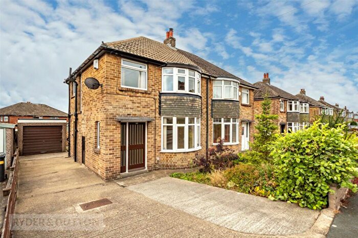 3 Bedroom Semi Detached House For Sale In Mount Avenue, Mount, Huddersfield, West Yorkshire, HD3