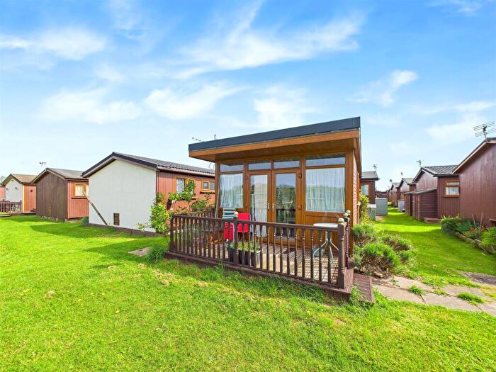 1 Bedroom Park Home For Sale In Mablethorpe, LN12