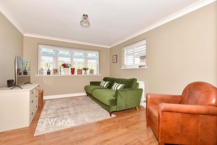 2 Bedroom Detached Bungalow For Sale In Stonehall Road, Lydden, Dover, Kent, CT15