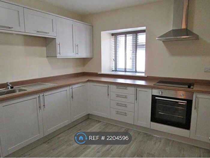 1 Bedroom Flat To Rent In Beaufort Street, Brynmawr, Ebbw Vale, NP23