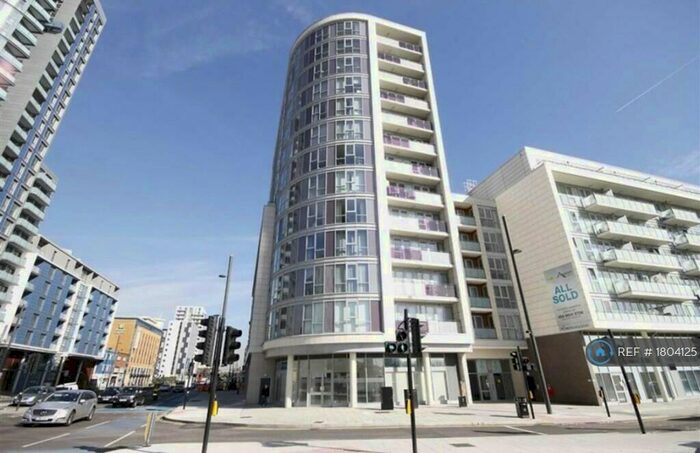 1 Bedroom Flat To Rent In Rick Roberts Way, Stratford, E15