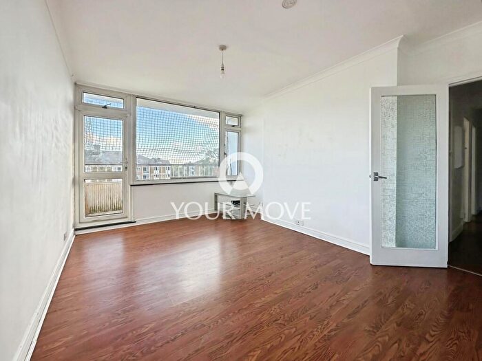 2 Bedroom Flat To Rent In Casterbridge Road, London, SE3