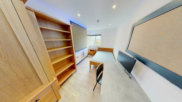 6 Bedroom Apartment To Rent In Stepney Lane, Newcastle Upon Tyne, NE1