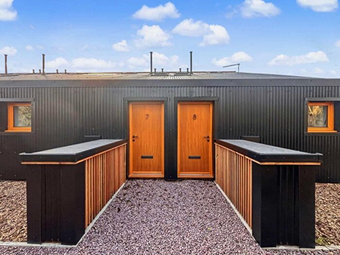 2 Bedroom Barn Conversion To Rent In White Towers, Wood End, Bluntisham, PE28