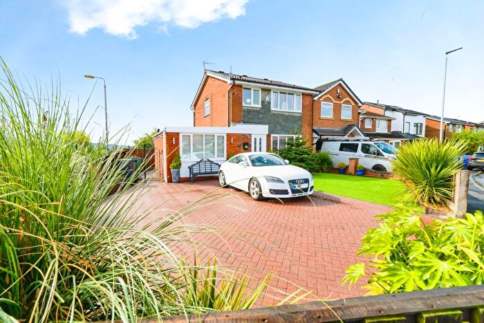 3 Bedroom Detached House For Sale In Harper Fold Road, Radcliffe, Manchester, Greater Manchester, M26