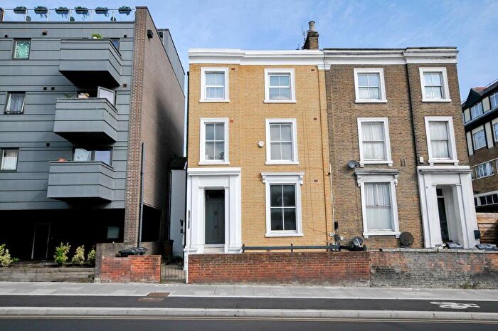 1 Bedroom Flat For Sale In Lea Bridge Road, London, E5