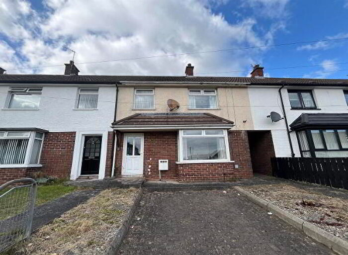 3 Bedroom Mid Terraced House For Sale In Carmeen Drive, Newtownabbey, BT37