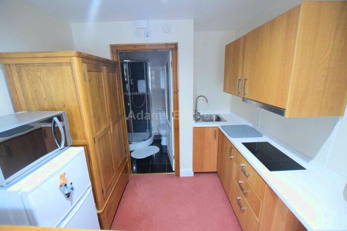 1 Bedroom Studio To Rent In Felixstowe Close, Earley, RG6