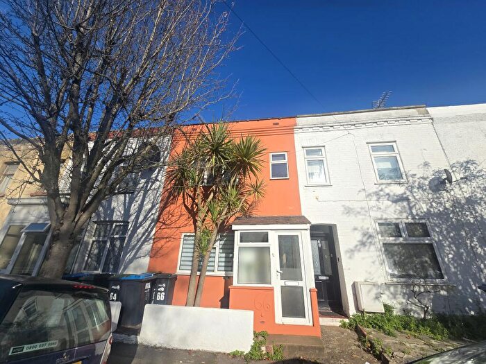 2 Bedroom House To Rent In St. Stephens Road, Enfield, EN3