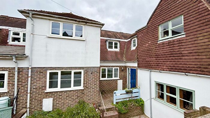 3 Bedroom Terraced House To Rent In De Montfort Road, Lewes, BN7