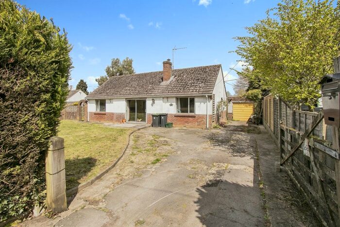 3 Bedroom Detached Bungalow For Sale In Lodge Road, Holt, Wimborne, BH21