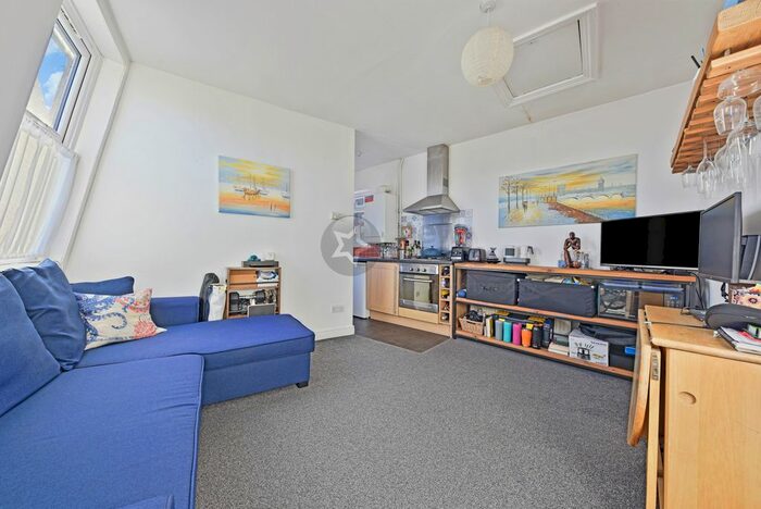 1 Bedroom Flat To Rent In Homerton Terrace, Hackney, E9