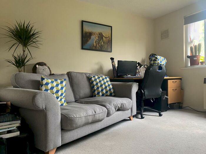 1 Bedroom Apartment To Rent In Parklands, Banbury, Oxfordshire, OX16