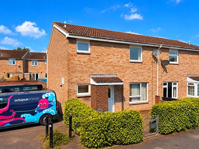 3 Bedroom Semi Detached House For Sale In Marcle Walk, Hereford, HR2