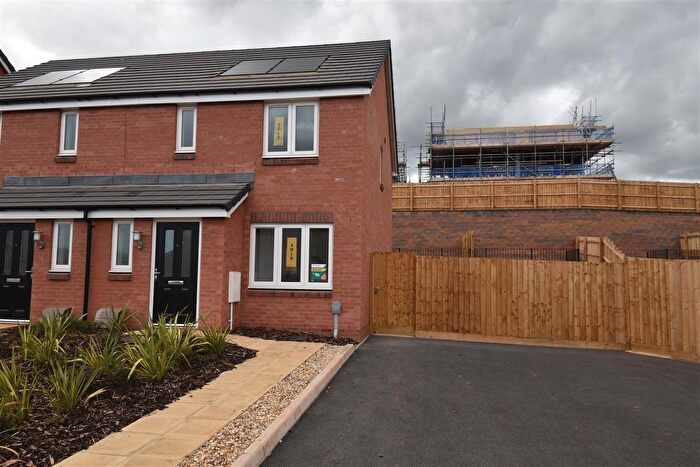 3 Bedroom Semi Detached House To Rent In Goodiford, Cullompton, EX15