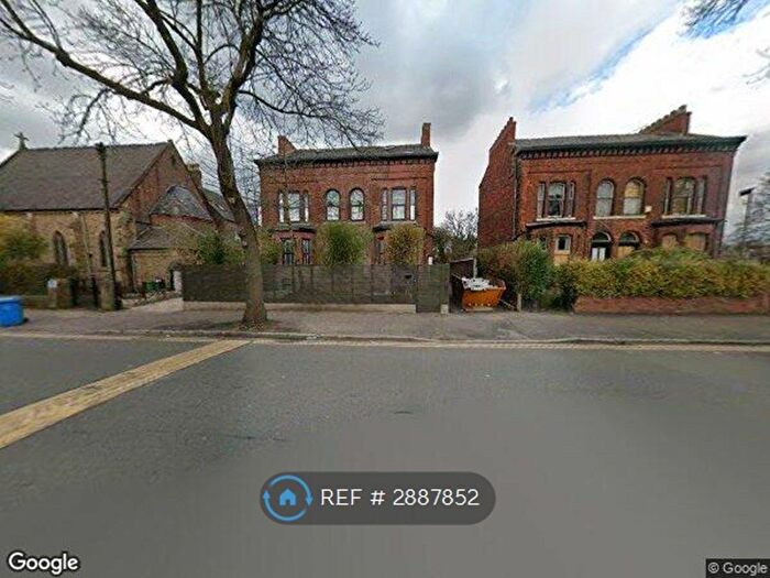 8 Bedroom Semi-detached House To Rent In Swinton Grove, Manchester, M13