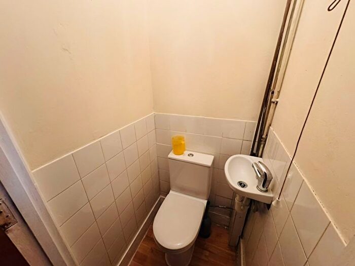 3 Bedroom End Of Terrace House For Sale In Florence Road, Southall, UB2