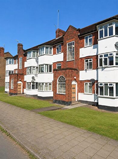 2 Bedroom Flat To Rent In High Mead, Harrow, HA1