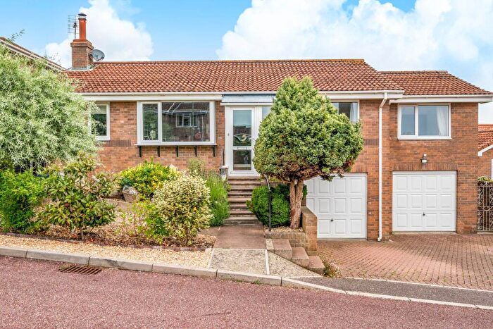 3 Bedroom Detached House For Sale In Oaklands Close, Seaton, Devon, EX12