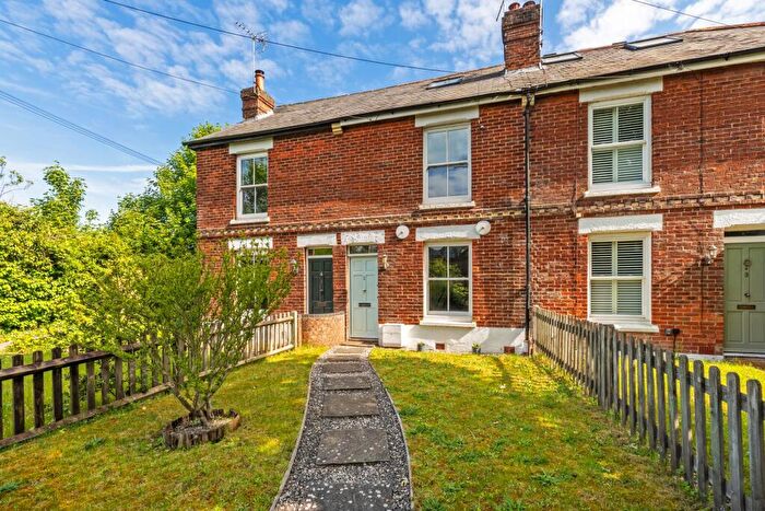 3 Bedroom Terraced House For Sale In East Hill, Winchester, SO23