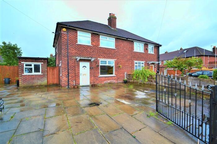 3 Bedroom Property To Rent In Belper Road, Eccles, Manchester, M30