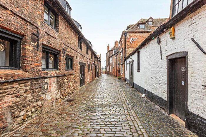 2 Bedroom Flat For Sale In Characterful First-floor Flat In King's Lynn, PE30