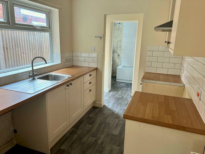 3 Bedroom Terraced House For Sale In Duke Street, Creswell, Worksop, S80