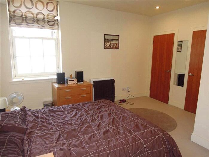 1 Bedroom Flat To Rent In Brunswick Street, Edinburgh, EH7