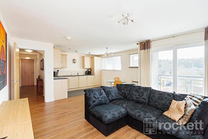 2 Bedroom Apartment To Rent In Windsor Court, No. London Road, Newcastle Under Lyme, Staffordshire, ST5
