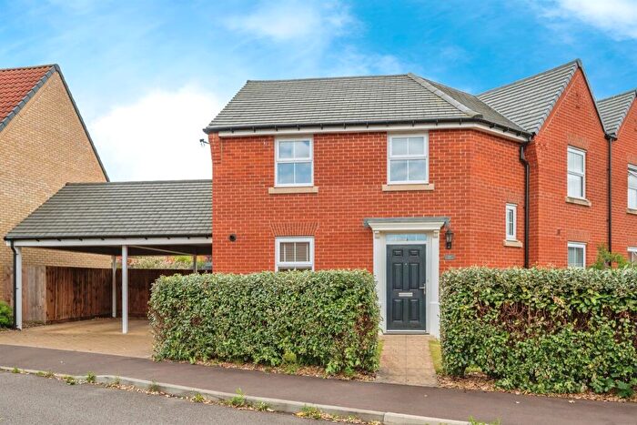 3 Bedroom Semi-Detached House For Sale In Alexandra Road, Aylsham, Norwich, NR11