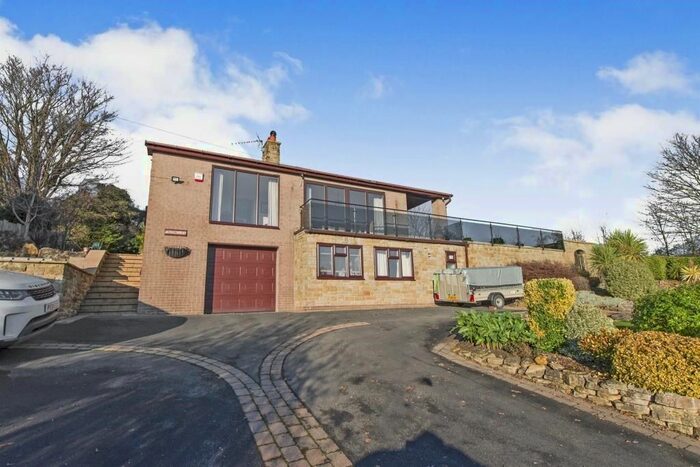 3 Bedroom Detached House For Sale In Hacking Lane, South Elmsall, Pontefract, WF9