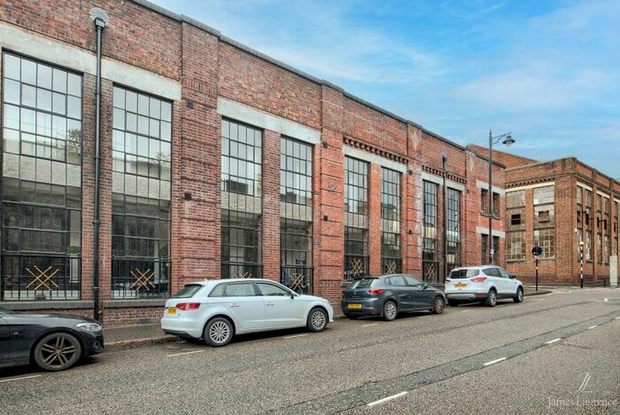 1 Bedroom Flat To Rent In Derwent House, Mary Ann Street, St Pauls Square, Birmingham, B3