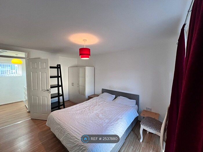 3 Bedroom Terraced House To Rent In Ribblesdale Drive, Manchester, M40