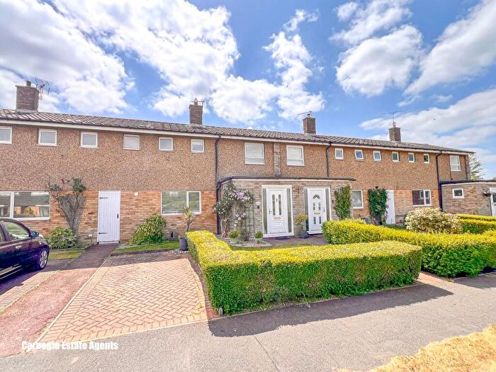 3 Bedroom Terraced House For Sale In Rowans, Welwyn Garden City, AL7