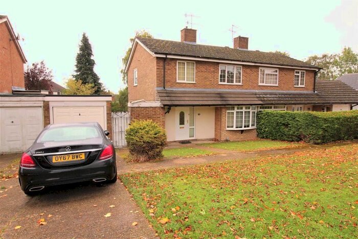3 Bedroom Semi-Detached House To Rent In Crofts Path, Hemel Hempstead, HP3