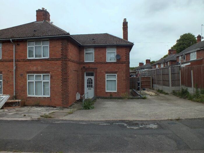 3 Bedroom Semi-Detached House To Rent In The Langhill, Leicester LE5