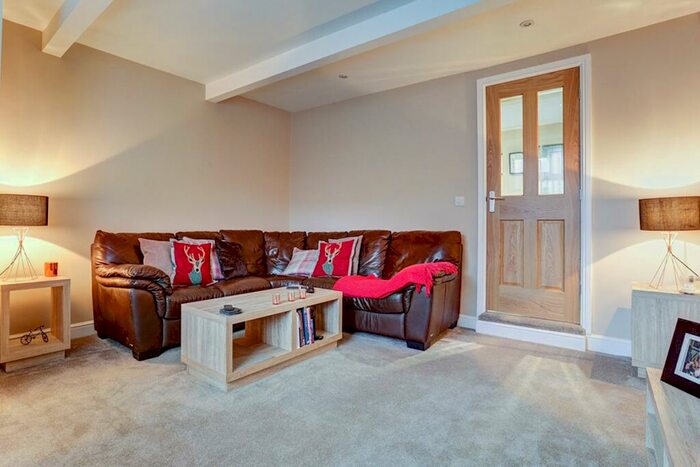 2 Bedroom Terraced House To Rent In Stockport Road, Hyde, Cheshire, SK14