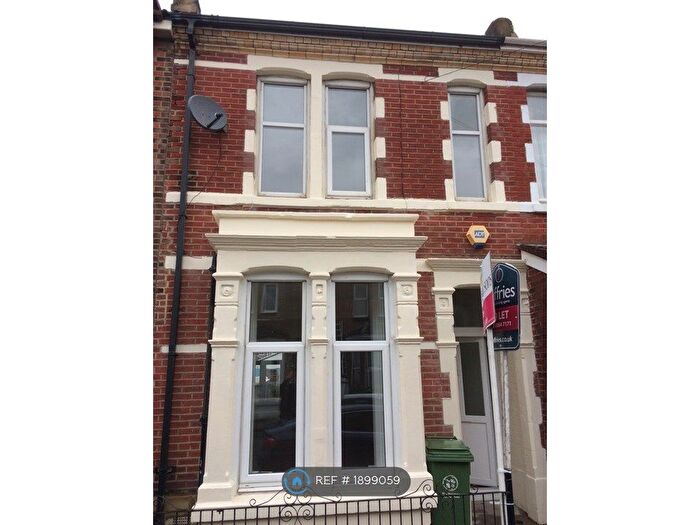3 Bedroom Terraced House To Rent In Clive Road, Portsmouth, PO1