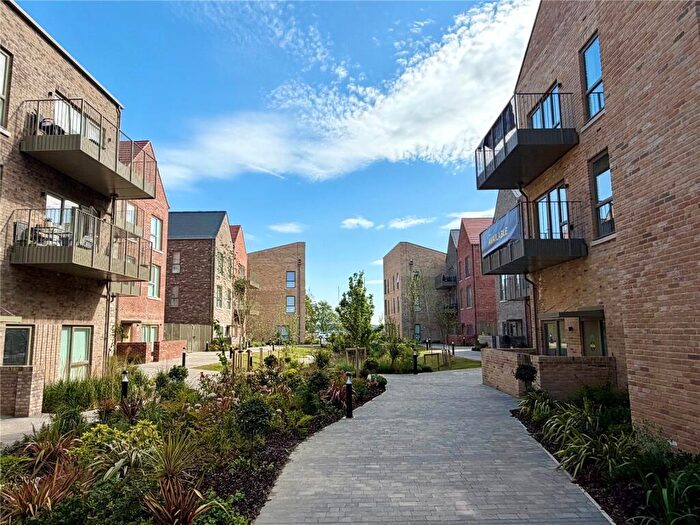 1 Bedroom Apartment For Sale In Marleigh Park, Newmarket Road, Cambridge, CB5