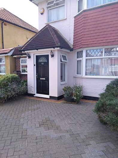 Studio To Rent In Plumstead, London, SE18