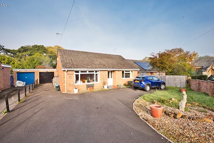 3 Bedroom Detached Bungalow For Sale In Bridle Way, Barwick, Yeovil, BA22