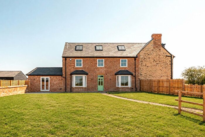 5 Bedroom Property For Sale In The Charndon Estate, Marsh Gibbon, OX27