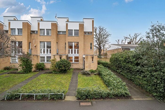 3 Bedroom End Terrace House To Rent In Foxes Dale, London, SE3